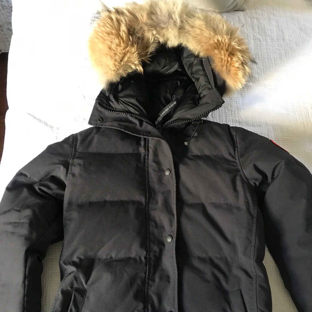 Canada Goose navy parka with fur